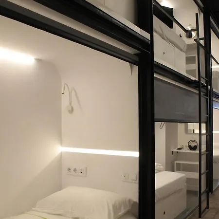 Hotel cápsula M Pods